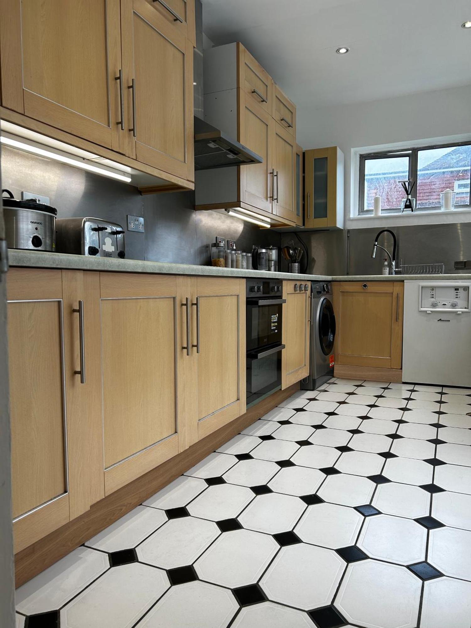 Wandsworth, South London Deluxe King Room 4 Dış mekan fotoğraf