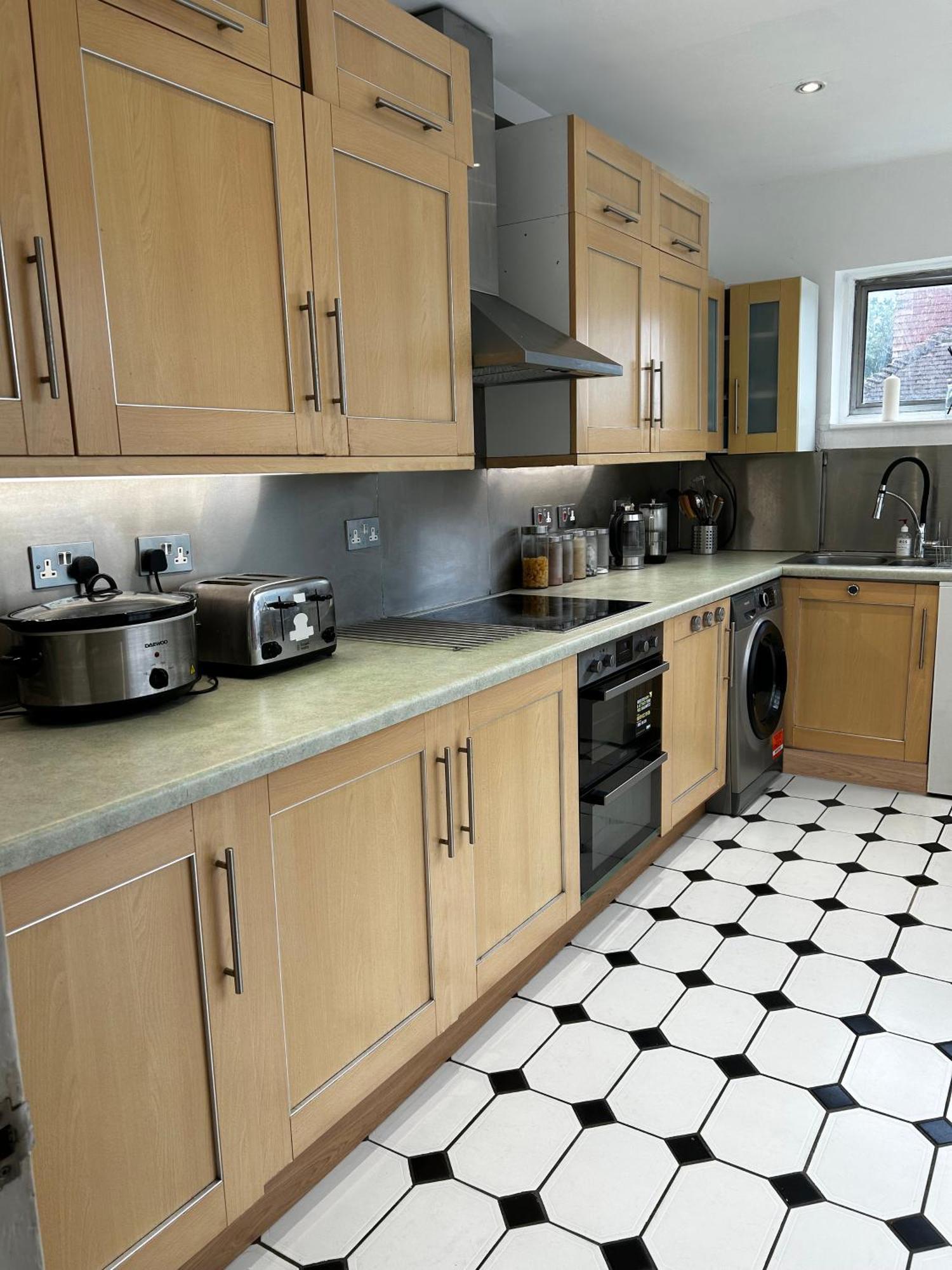 Wandsworth, South London Deluxe King Room 4 Dış mekan fotoğraf
